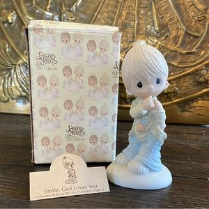 Precious Moments Smile, God Loves You (boy)